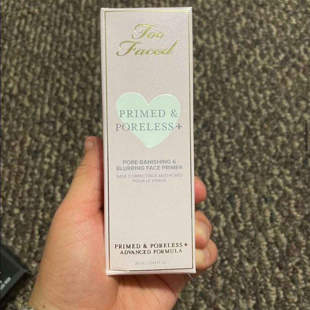 Too faced prime and poreless prime